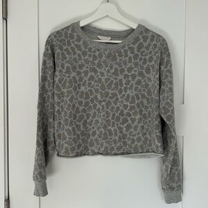 Crop Leopard Print Sweatshirt